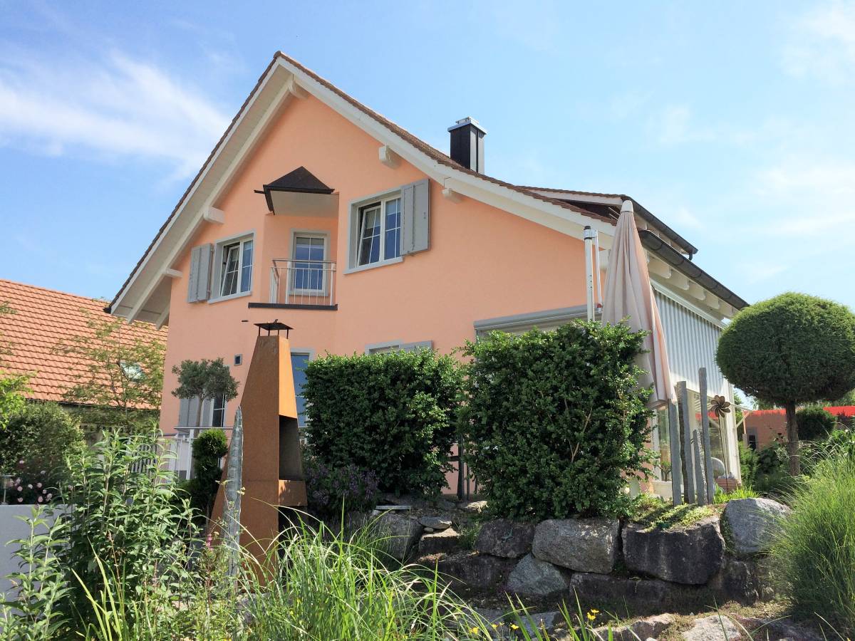 Einfamilienhaus in Apricot